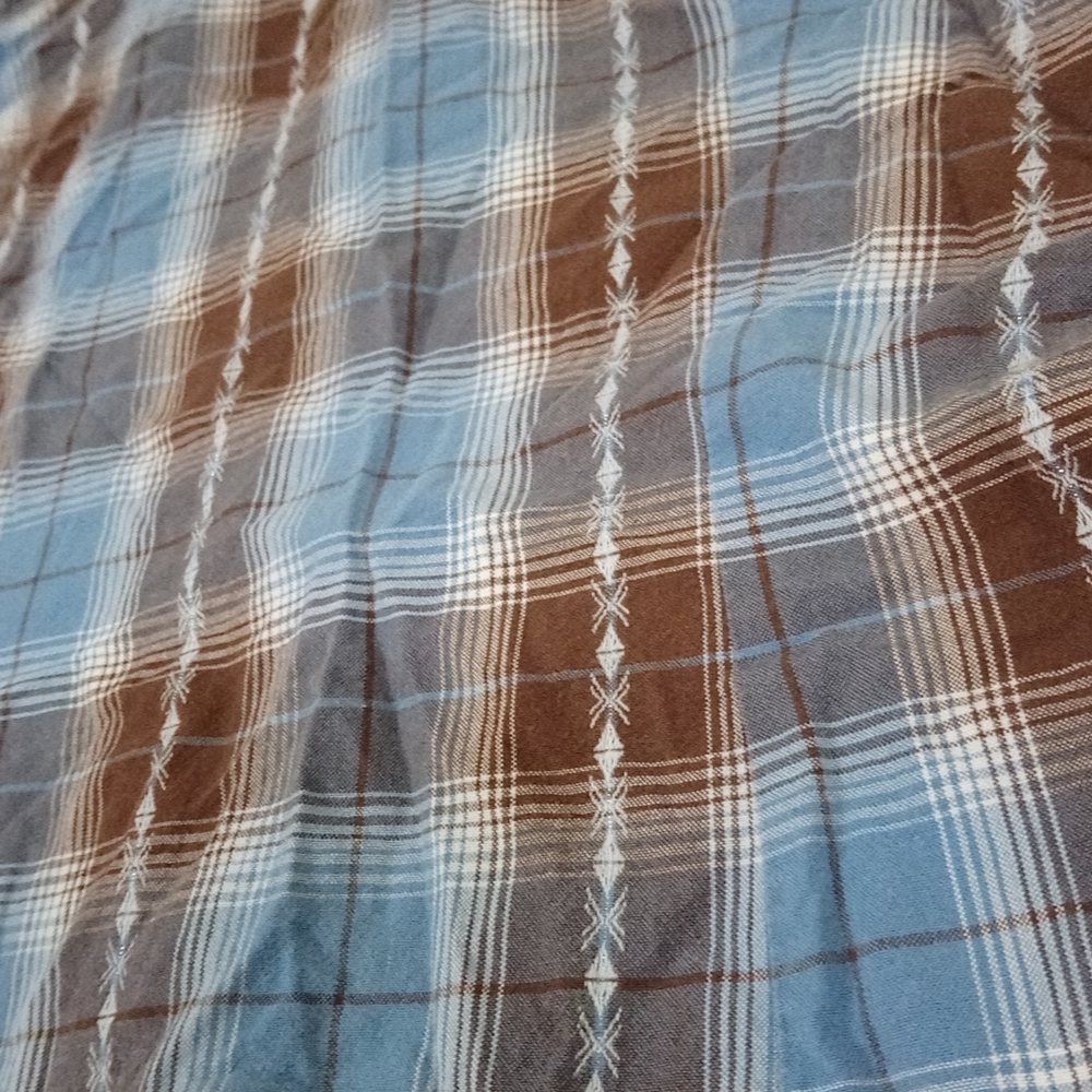 Southern Thread Western Long Sleeve Button Down Shirt - Picture 8 of 9